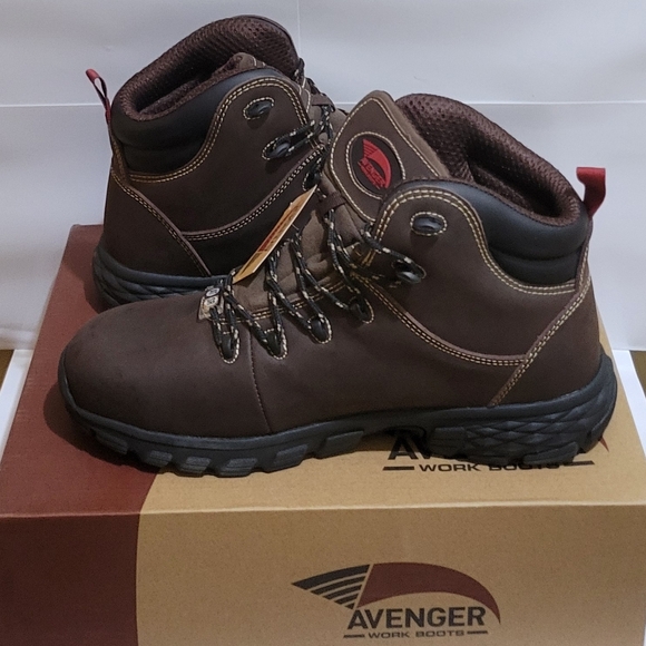 Avenger‎ Men's Flight Industrial Work Boot A7420
